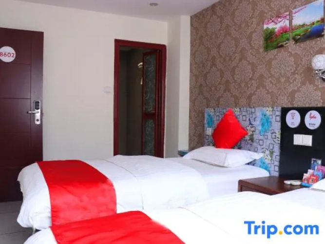 Sanya Mingjing Express Hotel