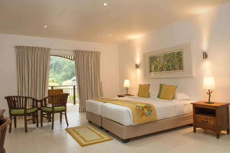 Acajou Beach Resort