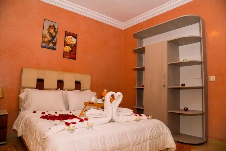 Hotel citta rossa