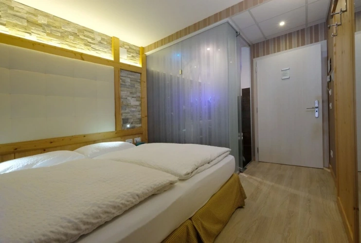 Superior Double room with balcony