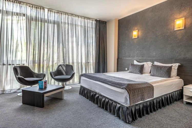 Hotel Noris