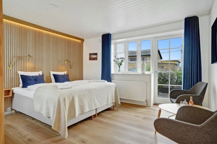 Standard Double room with balcony
