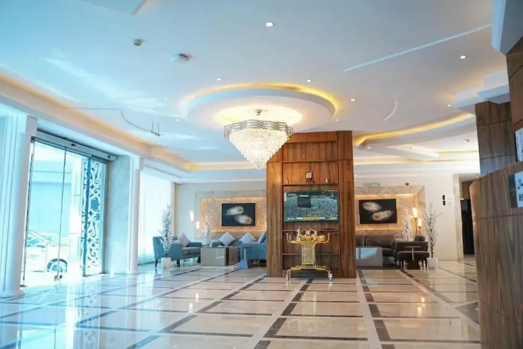 Palette Luxury Credi Hotel