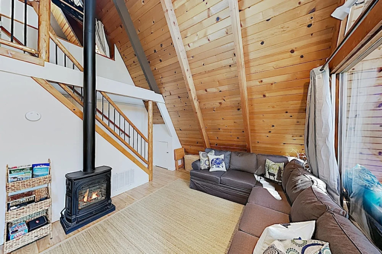 New Listing! Classic A-Frame Home w/ Hot Tub cabin