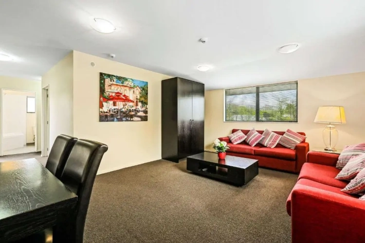 2 Bedrooms Double Suite