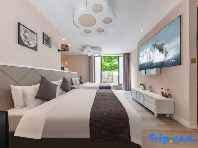 Executive Twin Suite with balcony