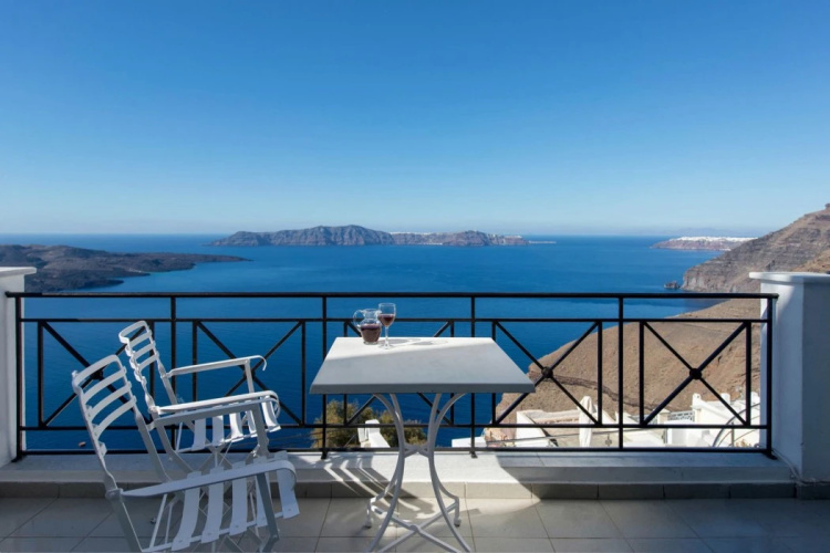 Villa Renos Hotel