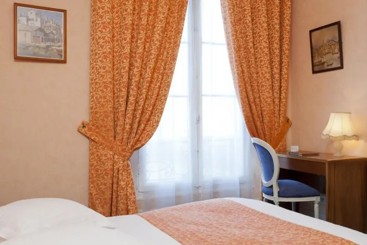 Hôtel du Quai Voltaire