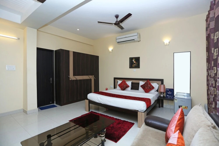 FabHotel iStay Serenity Manesar