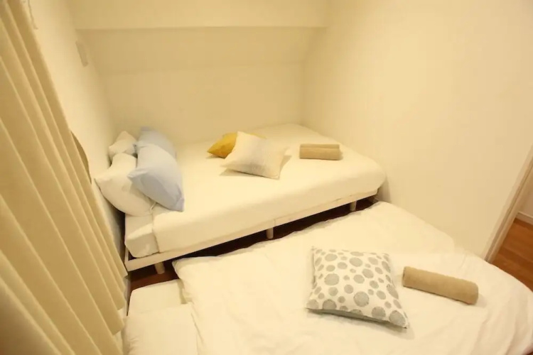 Shinjuku House Hotel