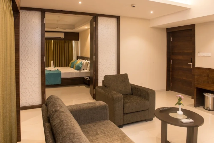Suite with balcony