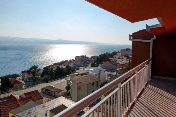 3 Bedrooms Apartment with balcony and with sea view