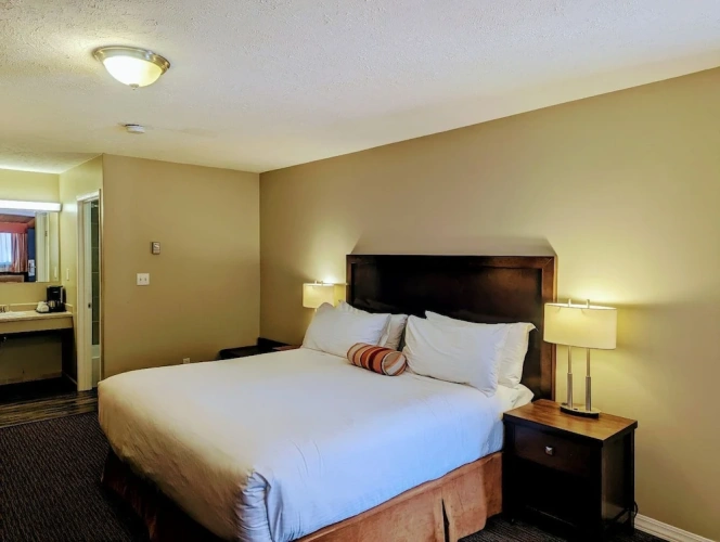 Deluxe Double Suite