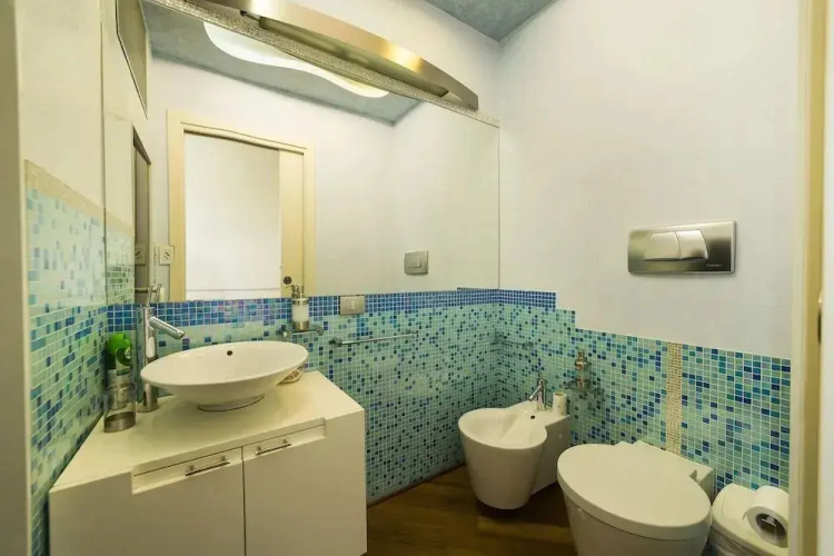 Eden Island Bed  Breakfast