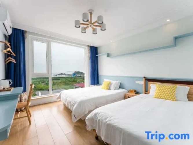 Standard Family room with sea view
