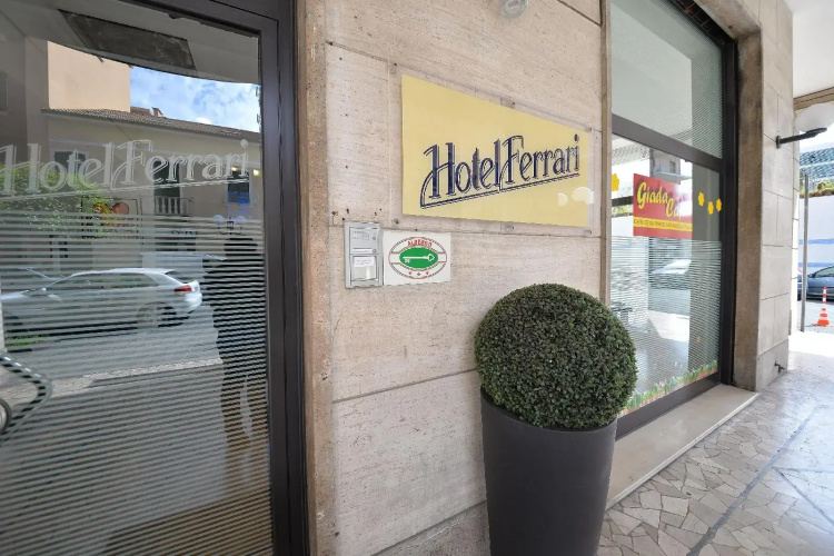 Hotel Ferrari