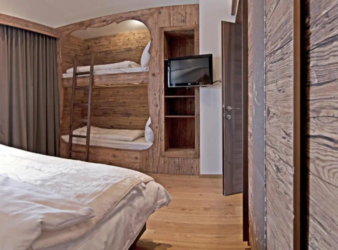 Deluxe Chalet