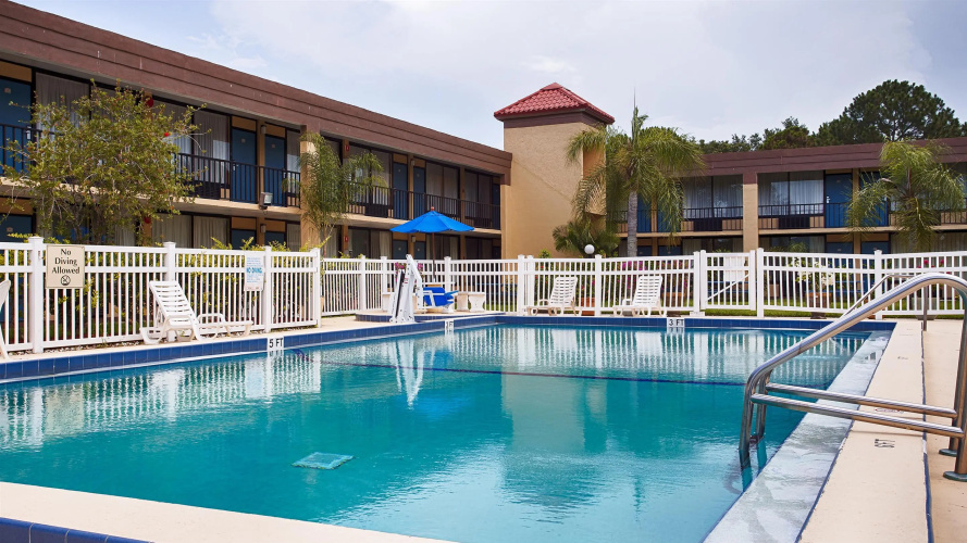 Ramada by Wyndham Cocoa photo 12