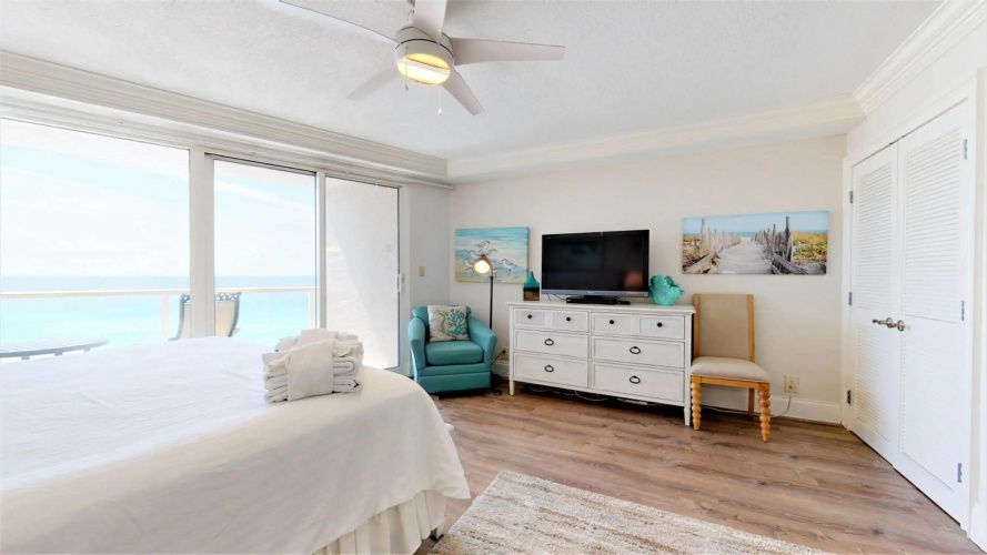 Beachside II 4351