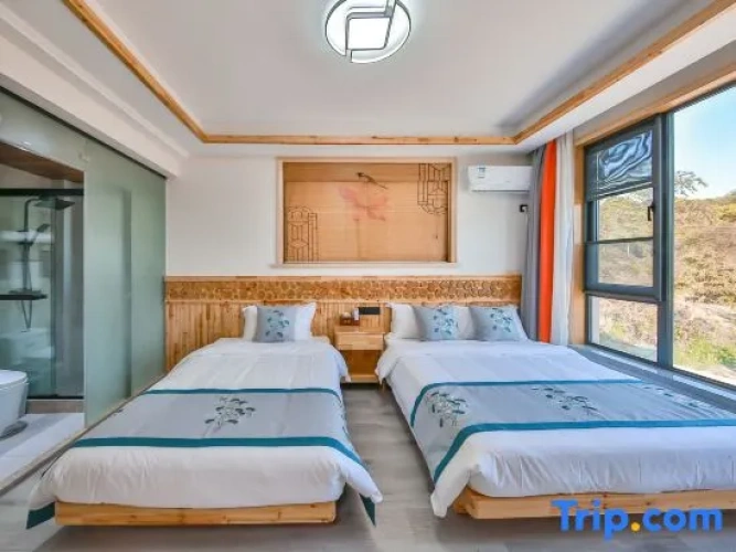 Family Suite with balcony