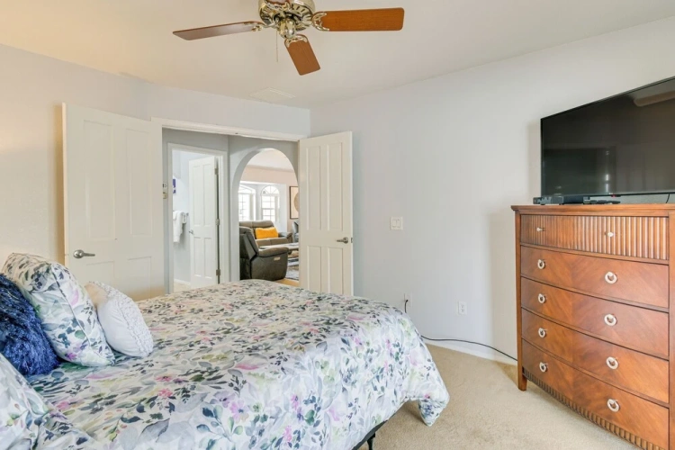 3 Bedrooms Cottage