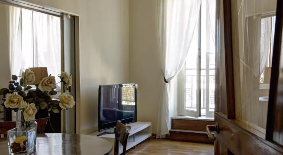 Cola Di Rienzo Halldis Apartment