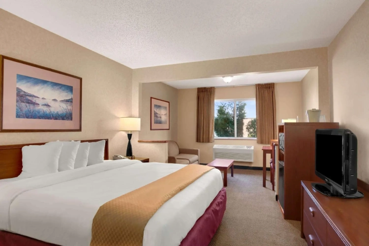 Deluxe Double Suite