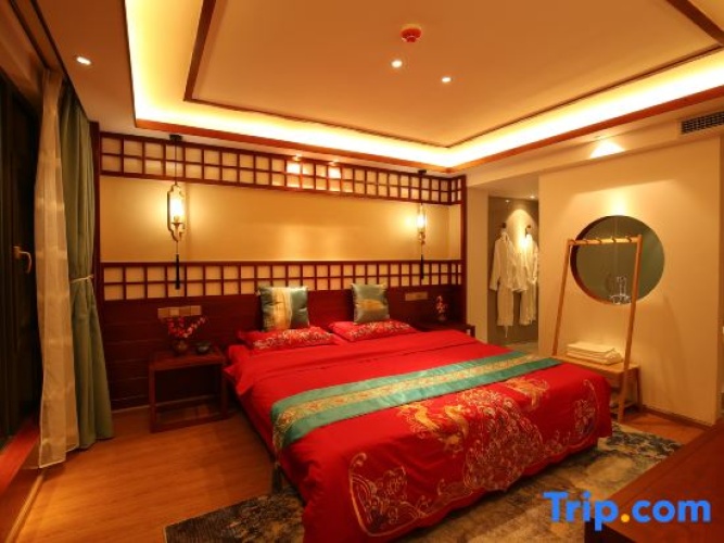 Family Suite with lake view