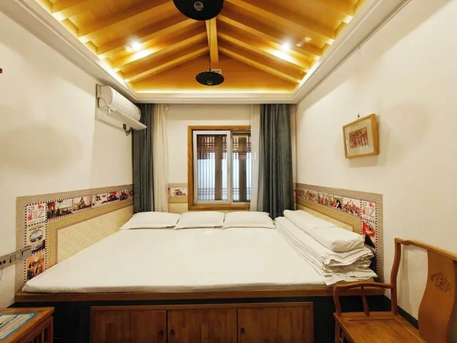Grand Triple room