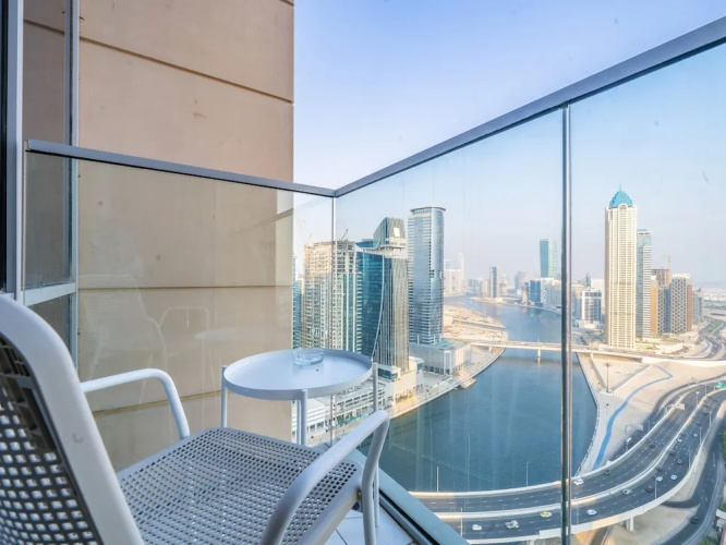 Jaw-dropping Canal and Skyline Views, Close to DT