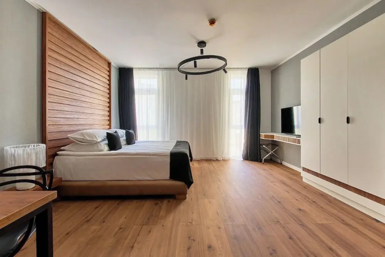 Bach Apartments 2