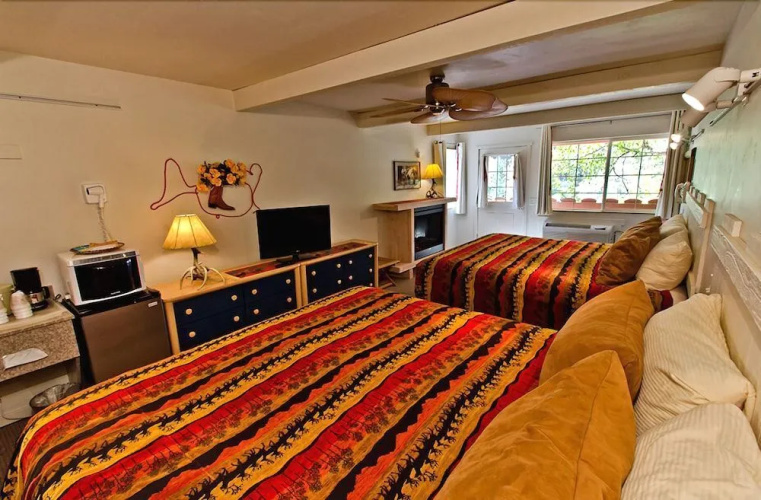 Hot Springs Inn