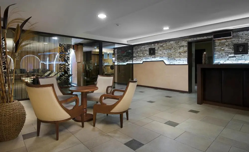Royal Park Hotel- Half Board Hotel
