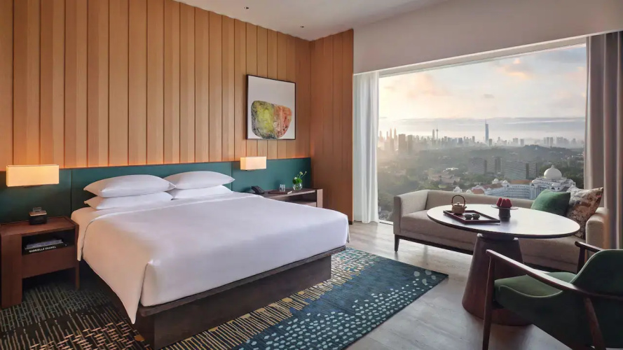 Deluxe Double Club room