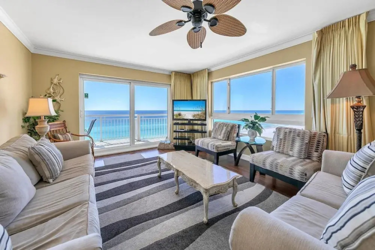 Destin Towers 102