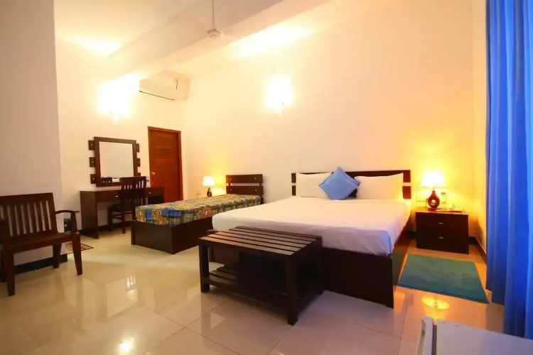 Sahasra Hotel