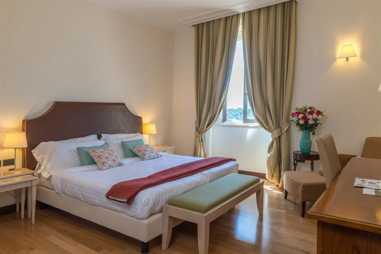 Gallery Hotel Recanati