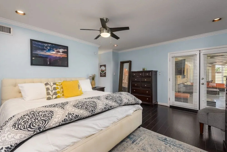 Casa Del Mar 4 Bedroom Home by RedAwning