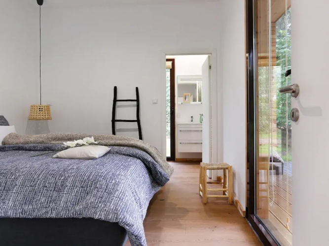 Rustic-chic Holiday Home