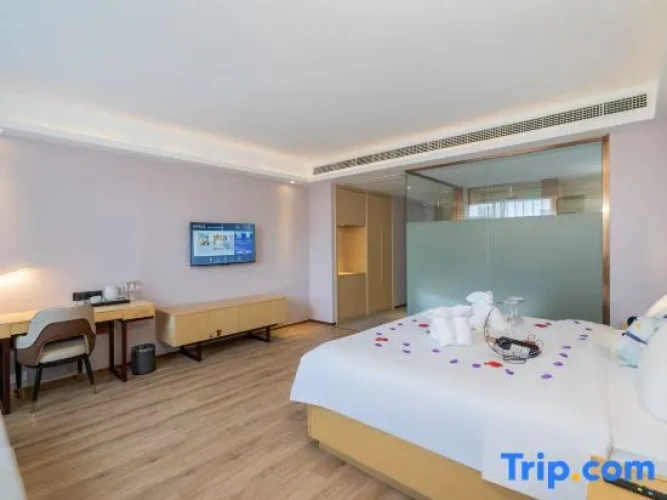 Deluxe Double Suite