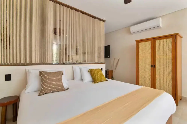 Guest INN Home - Elements Suites