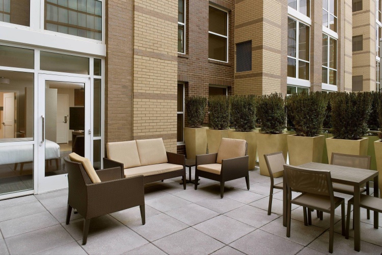 Double Studio with balcony and with courtyard view