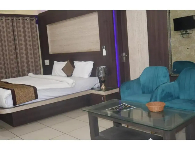 Vishwakarma Hotel and Restaurant