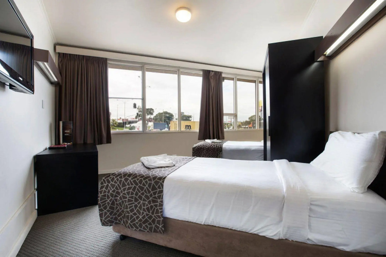 Meadow Inn Hotel-Motel