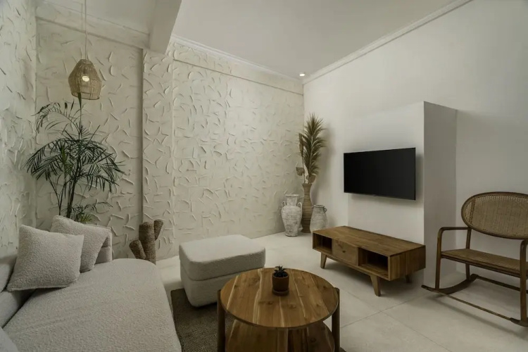 Casa Amor by GORO