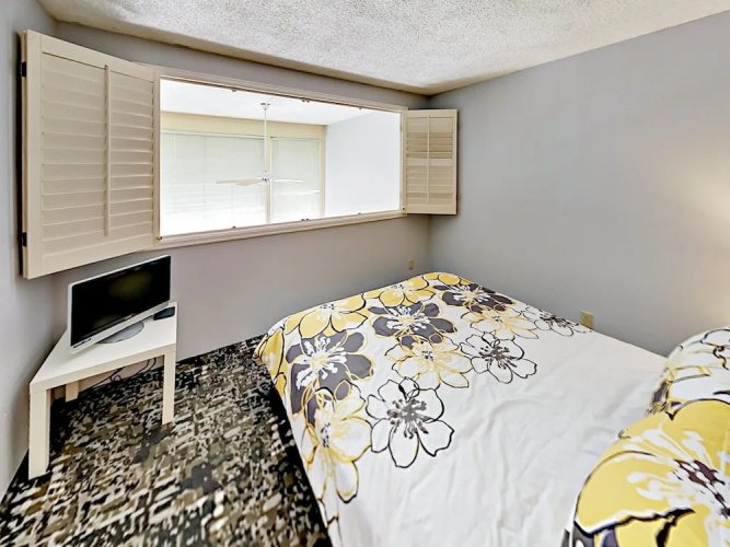 1136 Sandstone Dr Condo Unit 207 Building B