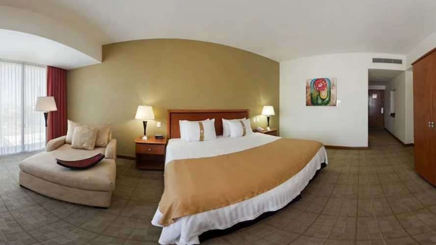 Holiday Inn