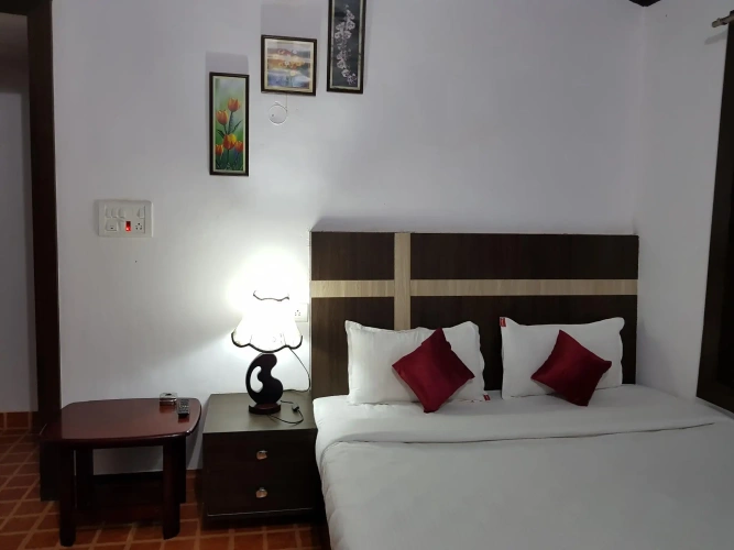 2 Bedrooms Cottage