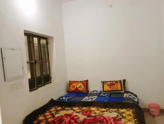 One Light Hostel