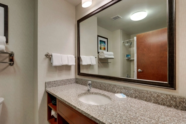 2 Bedrooms Double Suite